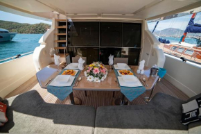 Ferretti Motor Yacht Hurrem